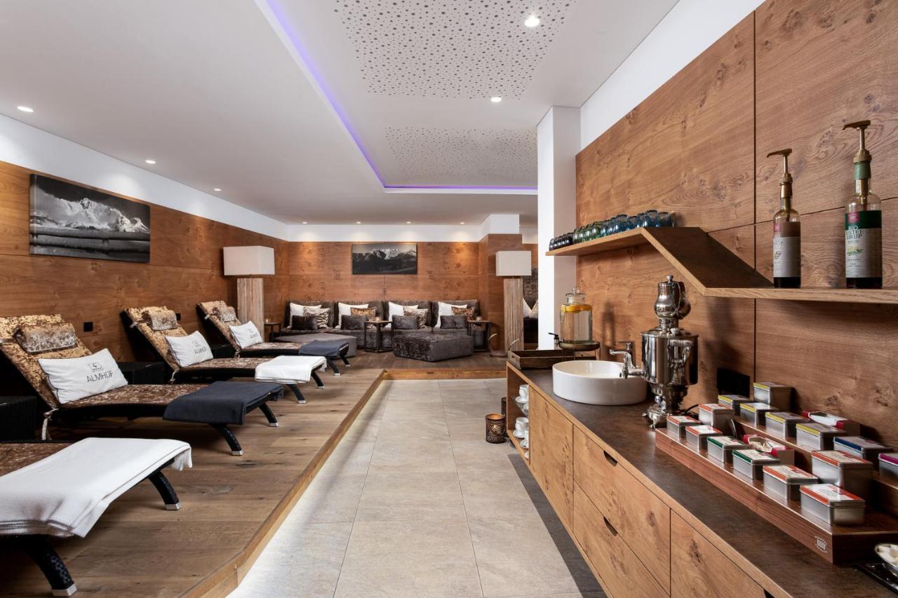 Almhof Alpin Apartments & Spa Dienten am Hochkönig Esterno foto