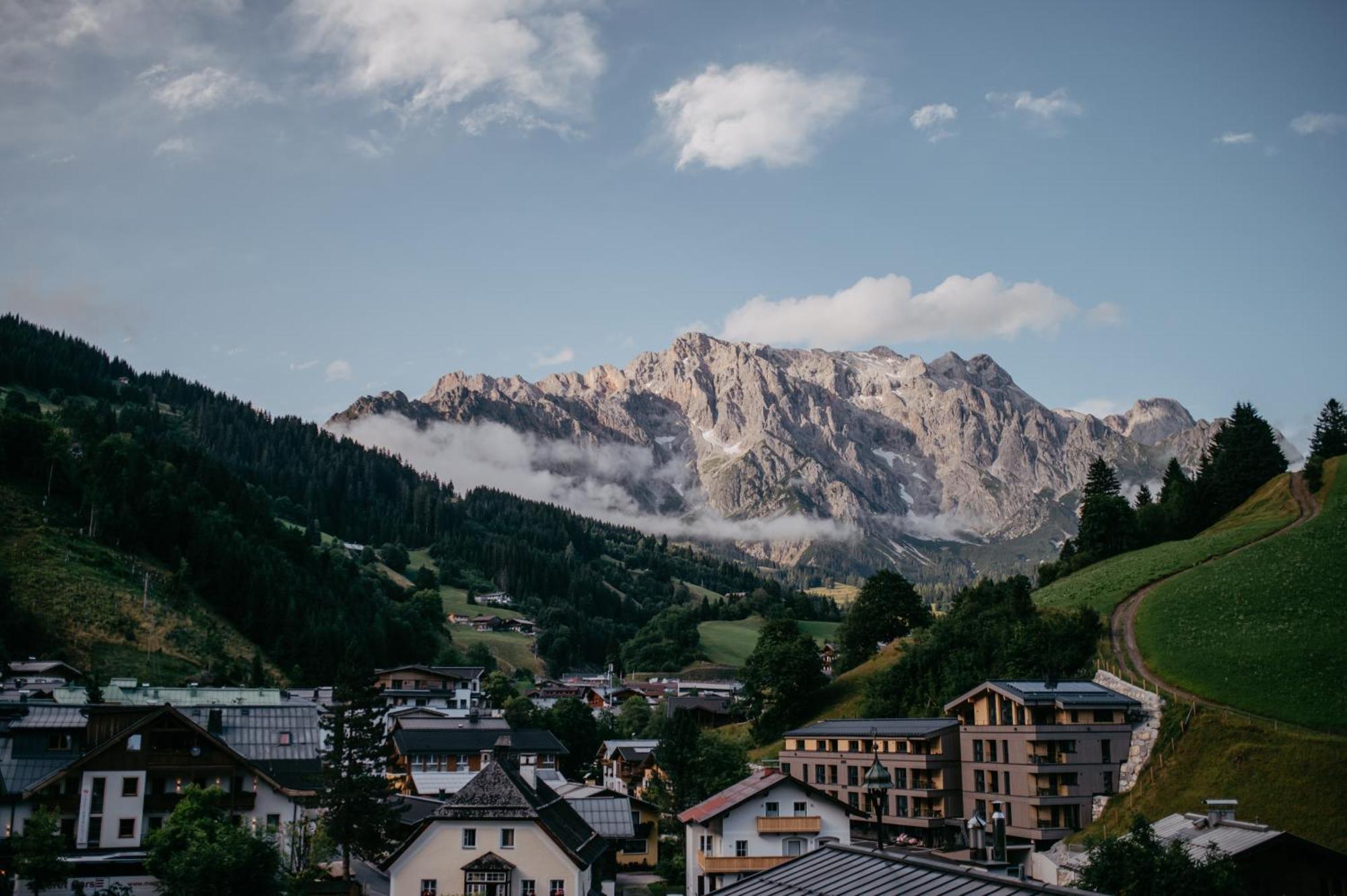 Almhof Alpin Apartments & Spa Dienten am Hochkönig Esterno foto